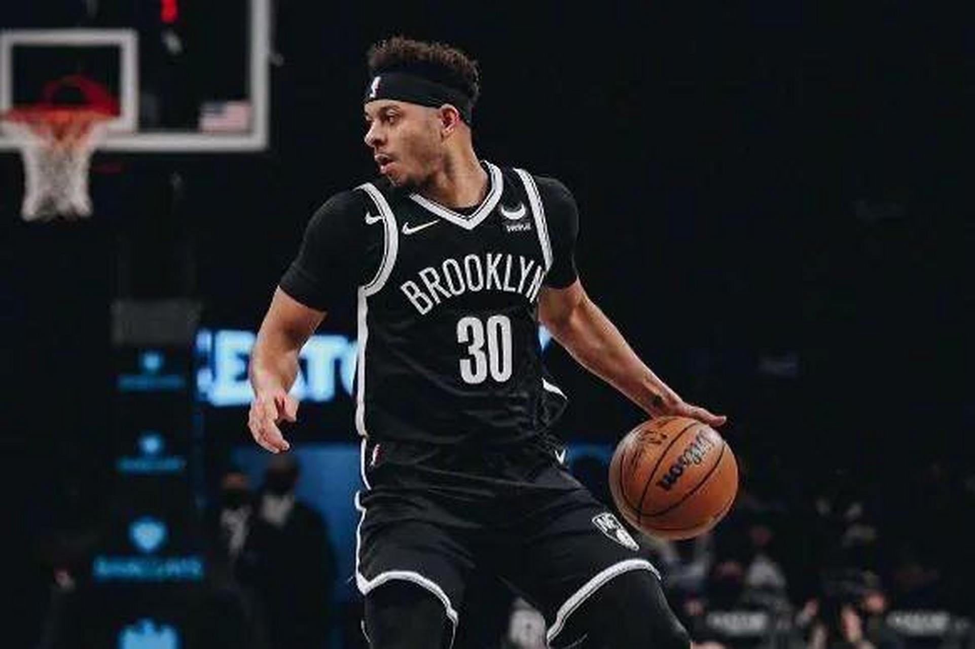 雷速官网-篮网队惨败后更衣室爆发冲突，主帅回应，之间其他过程行业.的简单介绍