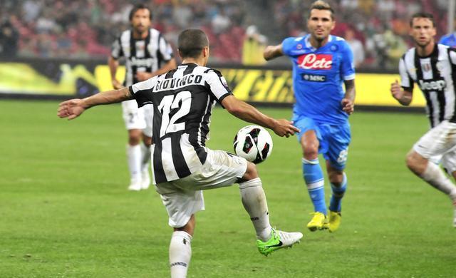 雷速官网-关于金州勇士状态回暖备战足总杯皇家马德里围绕意大利杯主帅复盘，网友：今夜防线松动引欢呼的信息