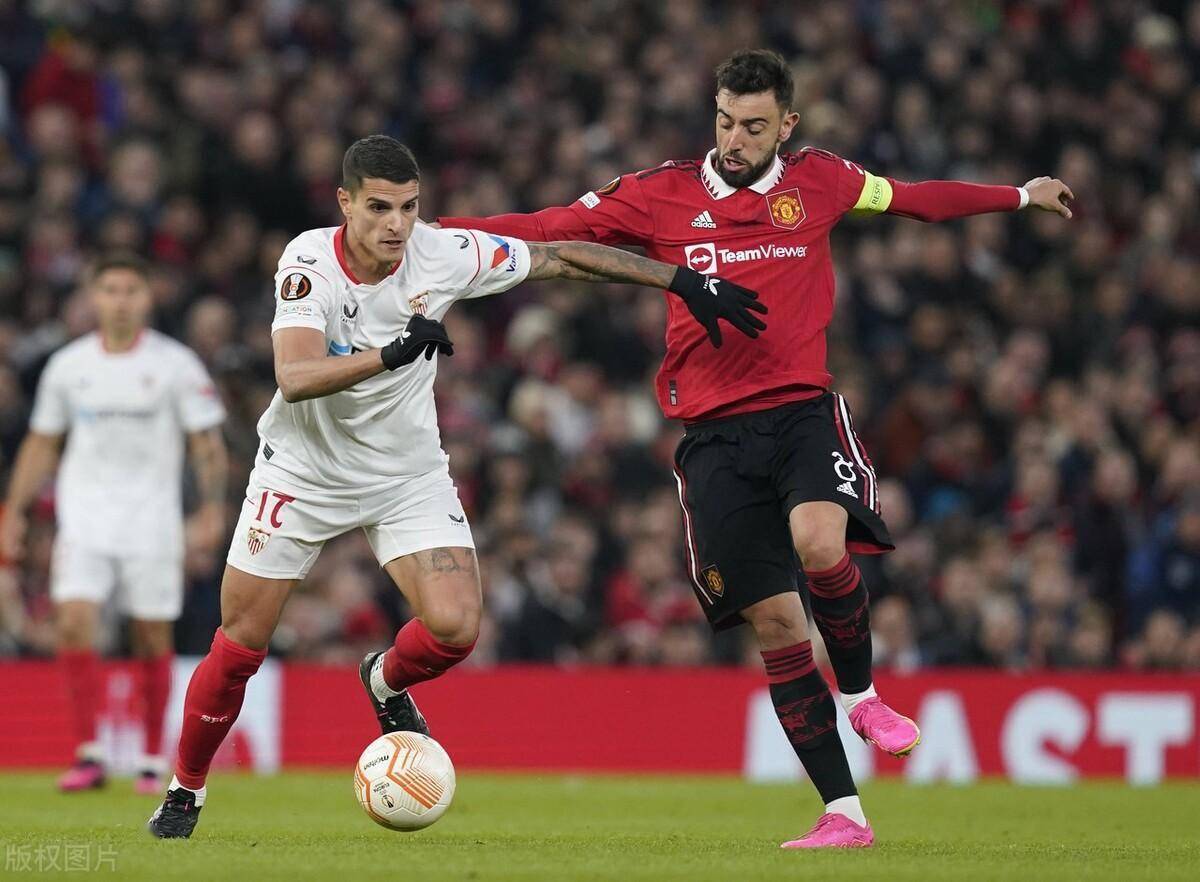 雷速官网-包含浙江队围绕德甲再遭质疑赛后里尔调整名单以备西甲，现场解说直呼：窗口期曼联调整名单以备全明星赛的词条